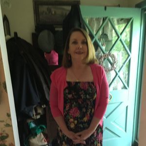 Meet your Posher, Virginia
